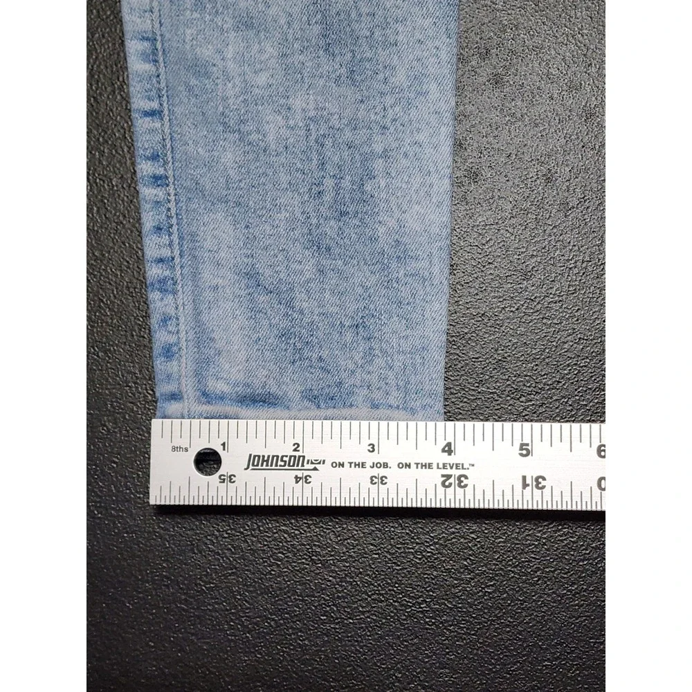 American Eagle Outfitters excellent size